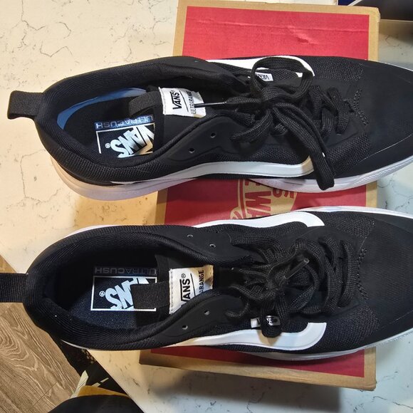 Vans Ultrarange EXO Low Cut VN0A4U1KBLK Black Men's Size 12 Skateboarding NEW - Picture 6 of 13